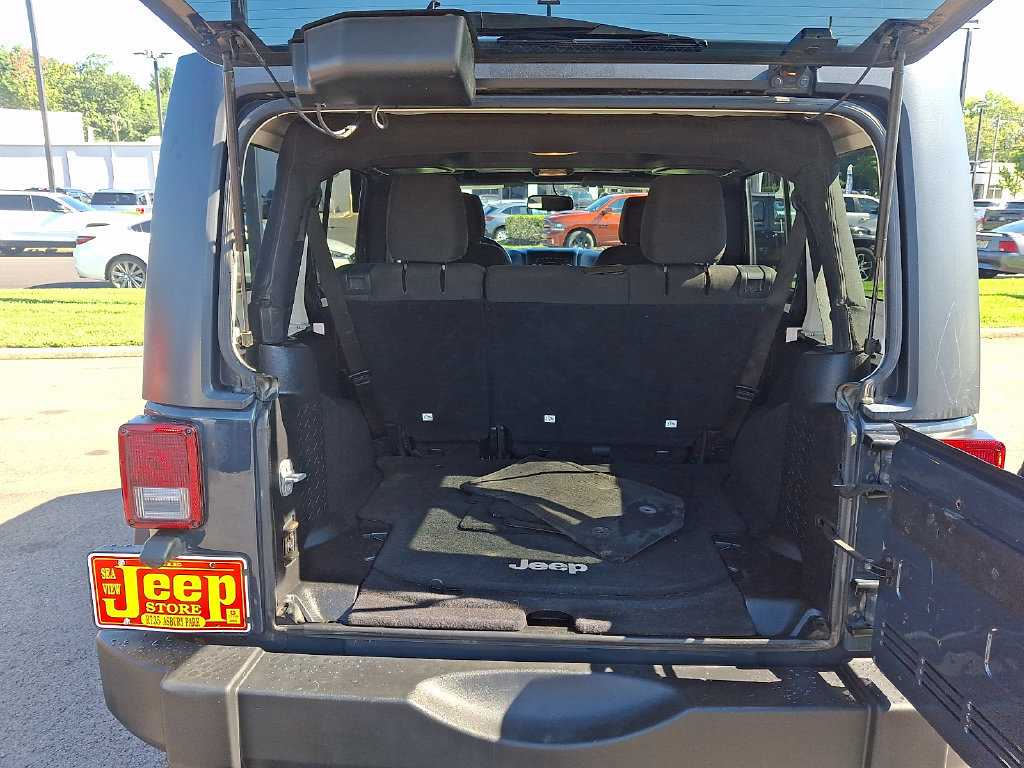 Used 2016 Jeep Wrangler Unlimited Sport w/ Quick Order Package 23S AWD/4WD image 27