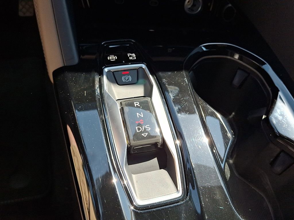 Certified 2025 Audi Q5 Premium w/ Convenience Package AWD/4WD image 16