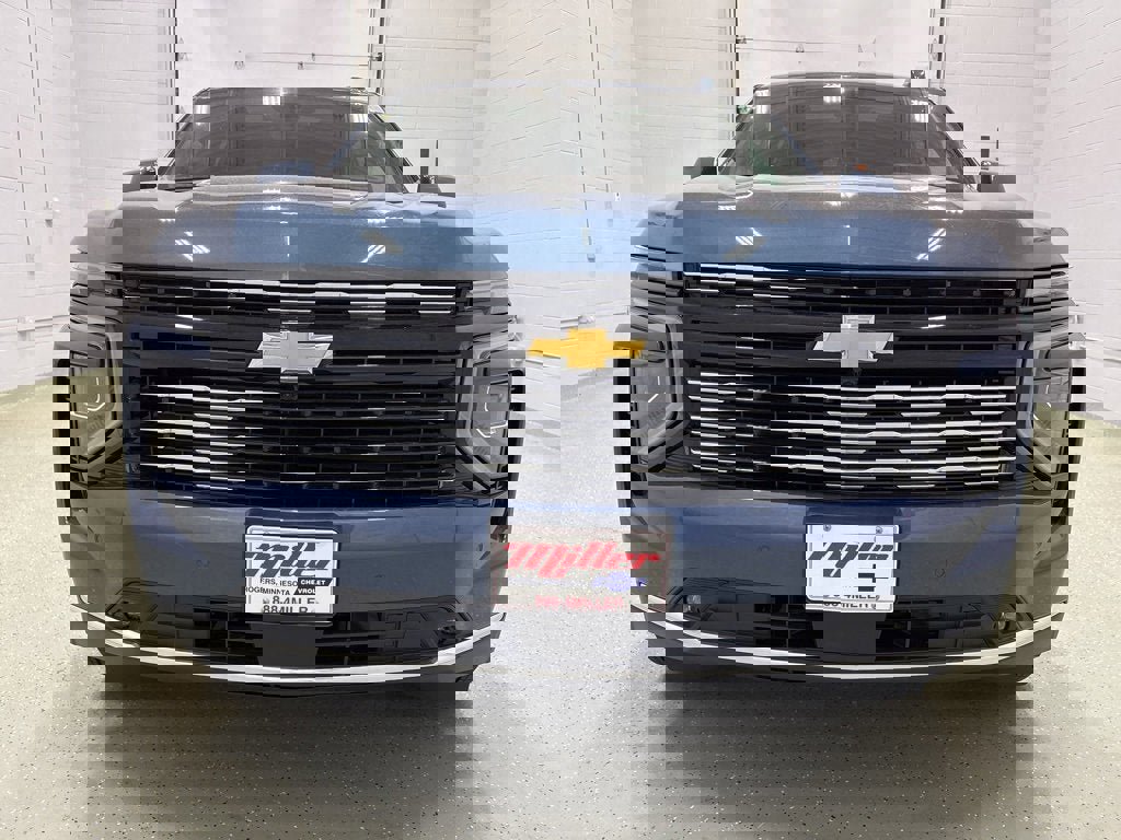 New 2026 Chevrolet Suburban High Country w/ Sun And Tow Package image 7