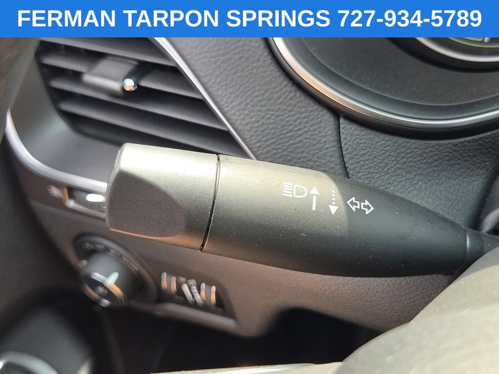 Used 2020 Jeep Cherokee Latitude Plus FWD image 33