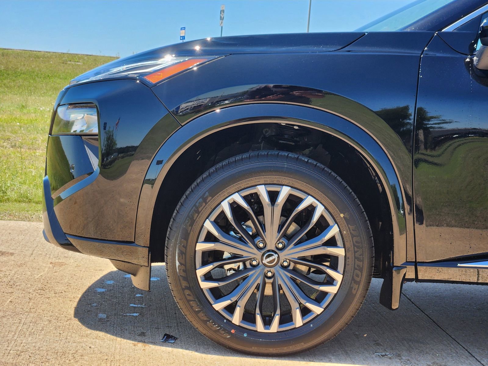 New 2026 Nissan Rogue Platinum AWD/4WD image 10