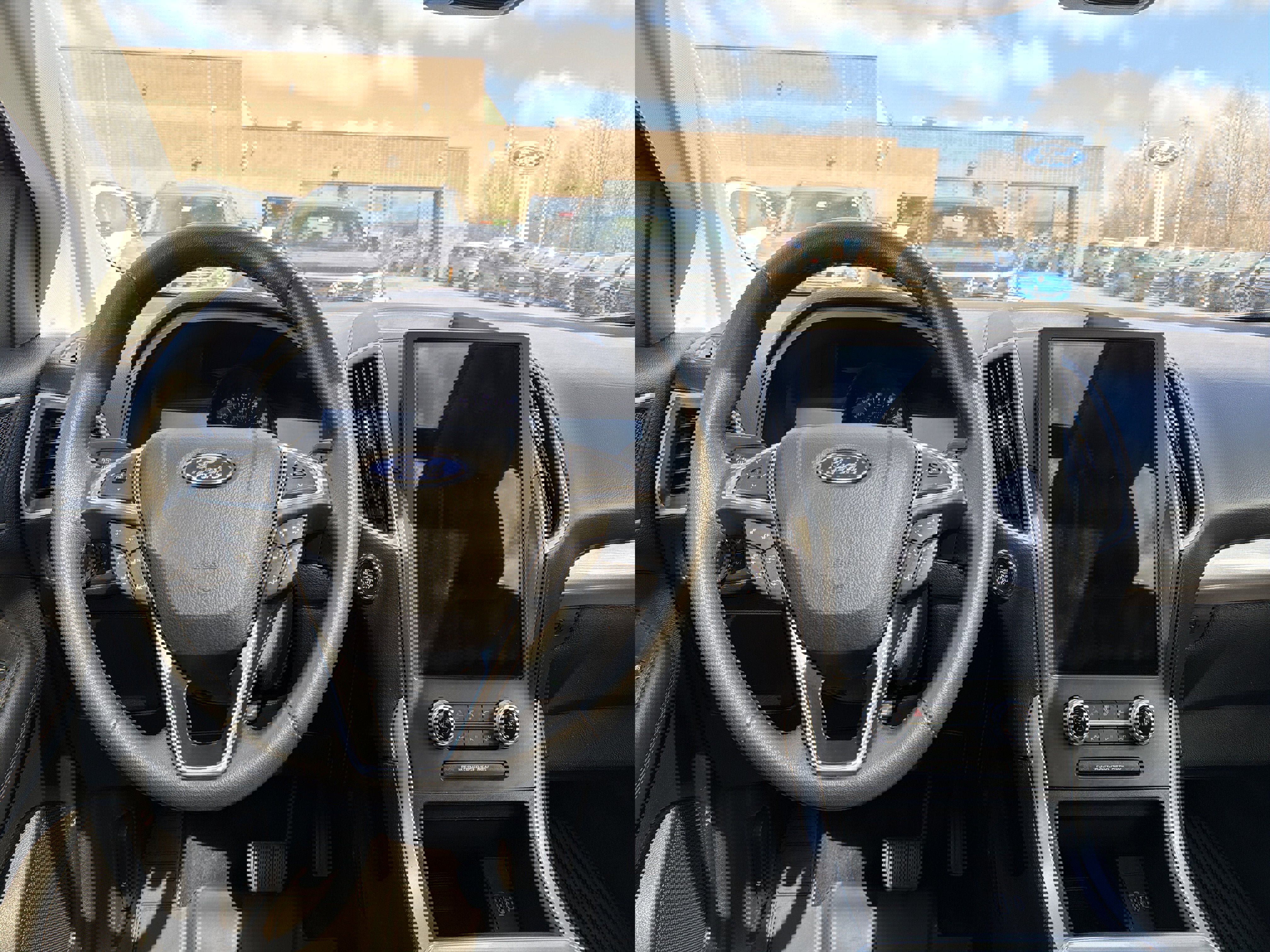 Used 2023 Ford Edge SEL image 12