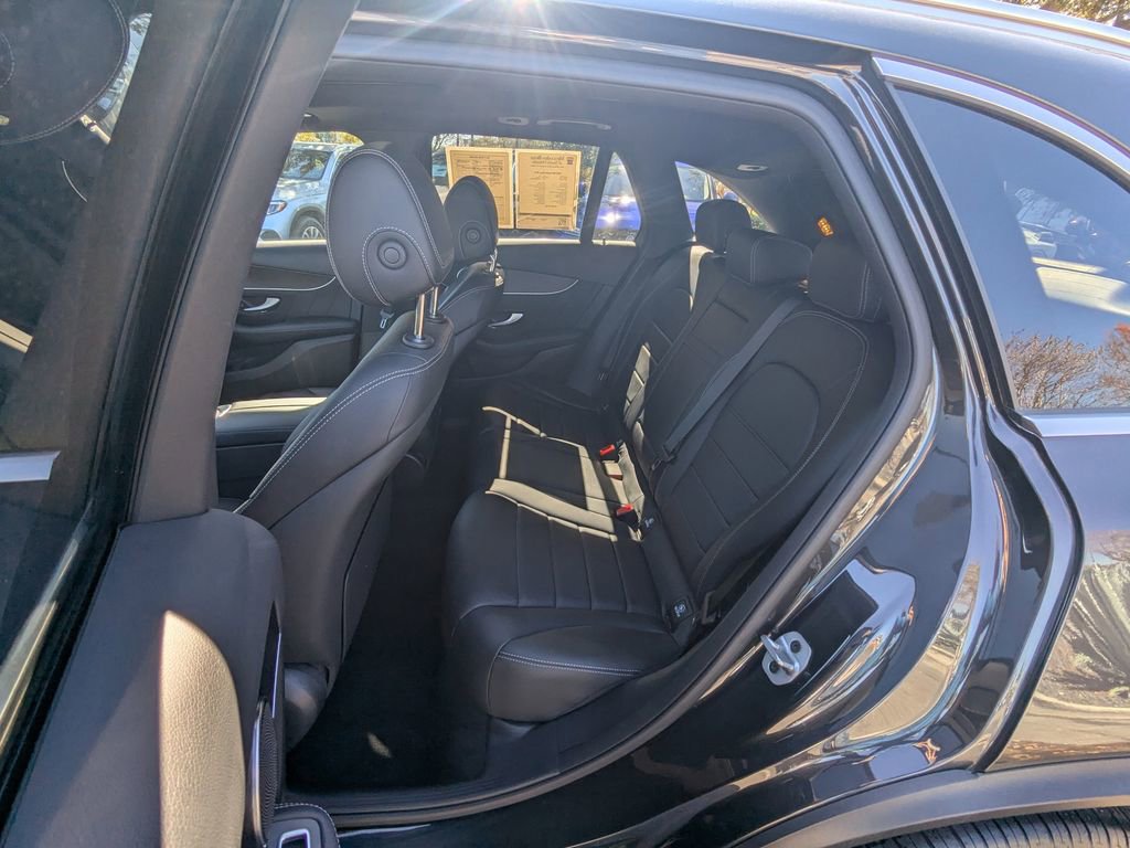 Certified 2022 Mercedes-Benz GLC 300 4MATIC w/ AMG Line image 25