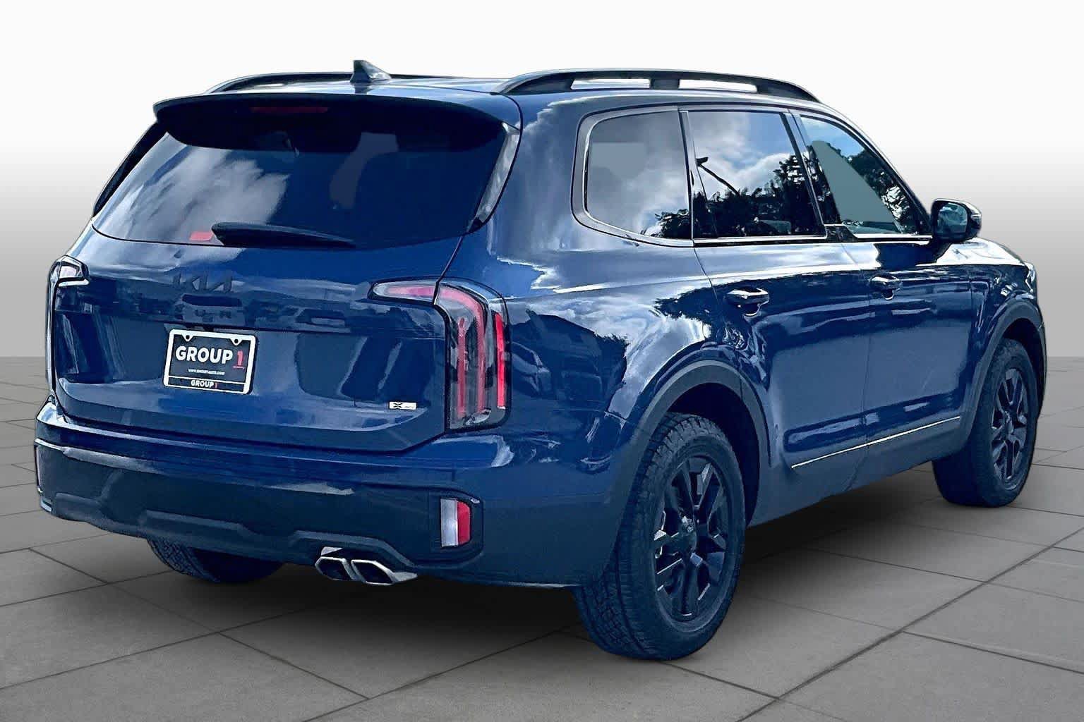 Used 2025 Kia Telluride SX Prestige X-Pro AWD/4WD image 12