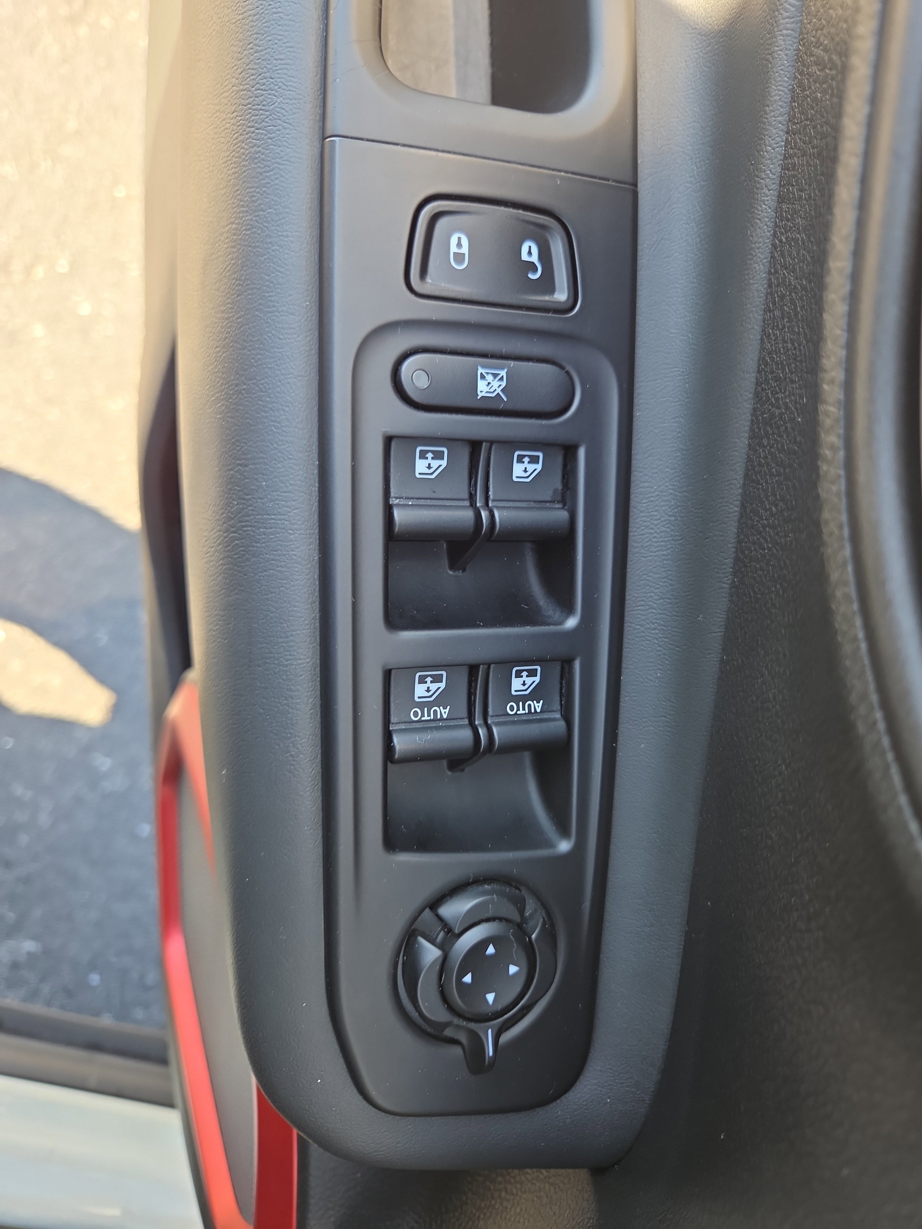 Certified 2023 Jeep Renegade Trailhawk AWD/4WD image 30