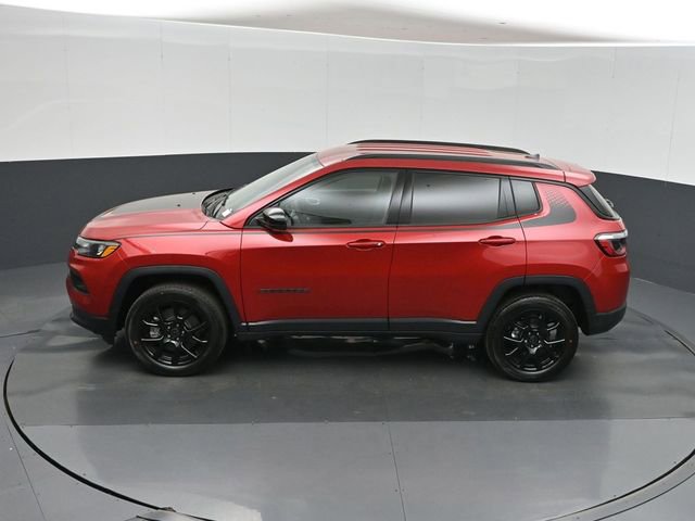 New 2026 Jeep Compass Latitude image 34