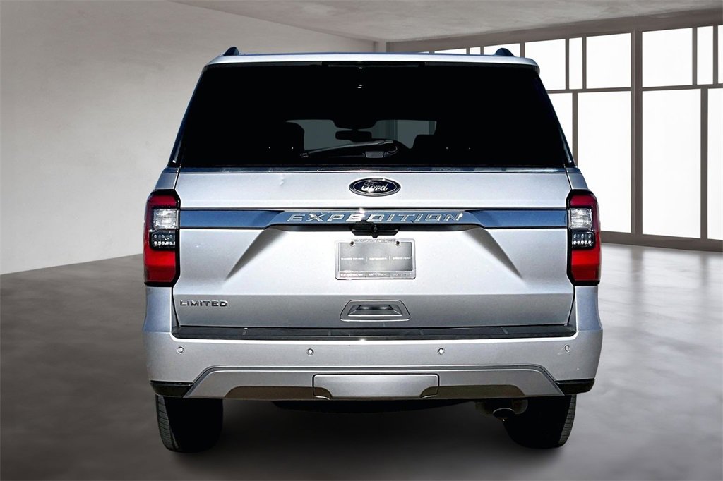 Used 2018 Ford Expedition Limited w/ Equipment Group 301A image 4