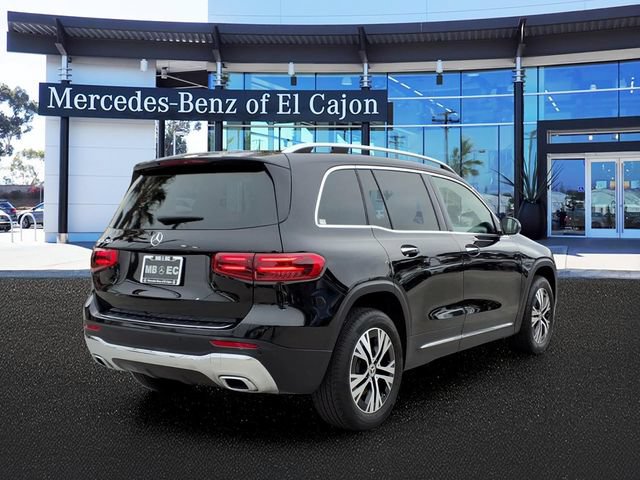 Certified 2025 Mercedes-Benz GLB 250 image 3