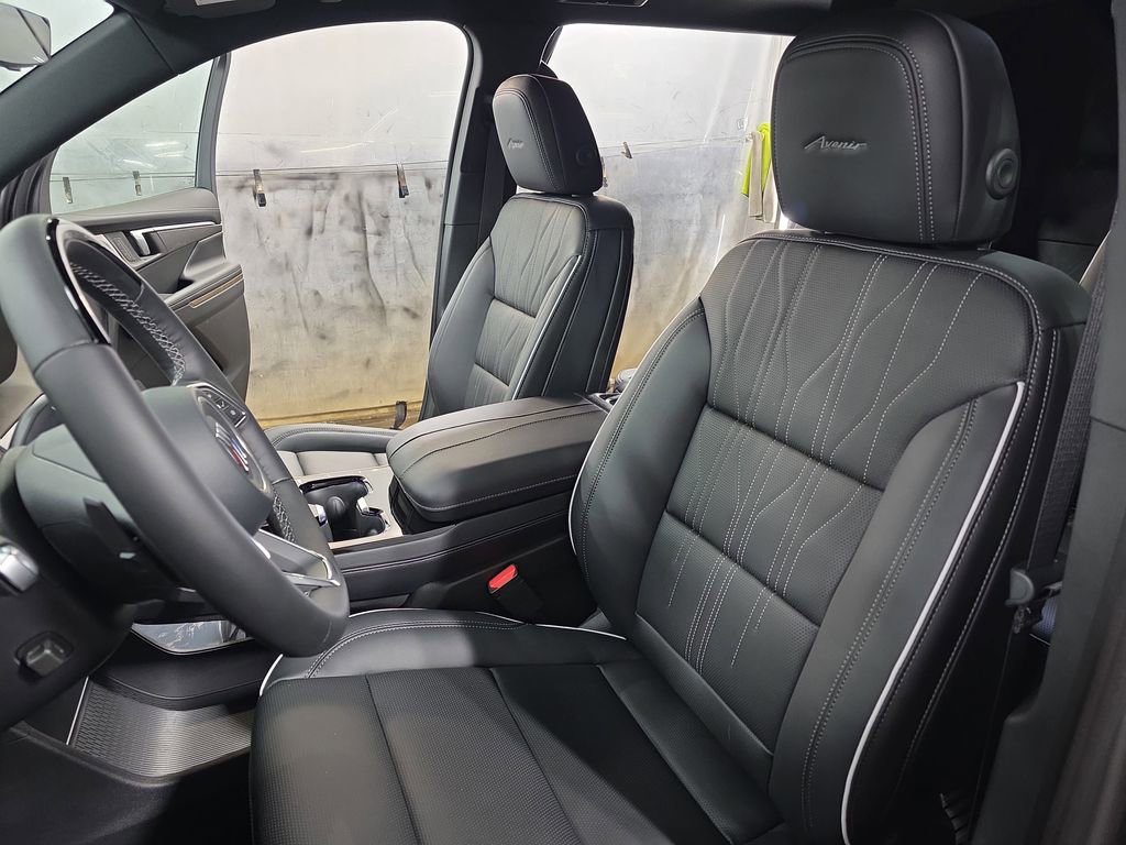 New 2026 Buick Enclave Avenir w/ Super Cruise Package image 17