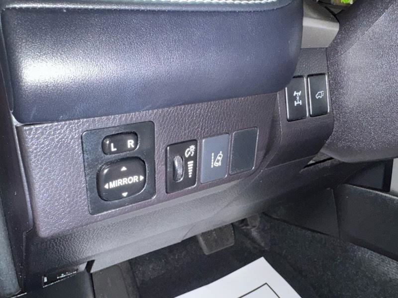 Used 2016 Toyota RAV4 Limited w/ Protection Package AWD/4WD image 14