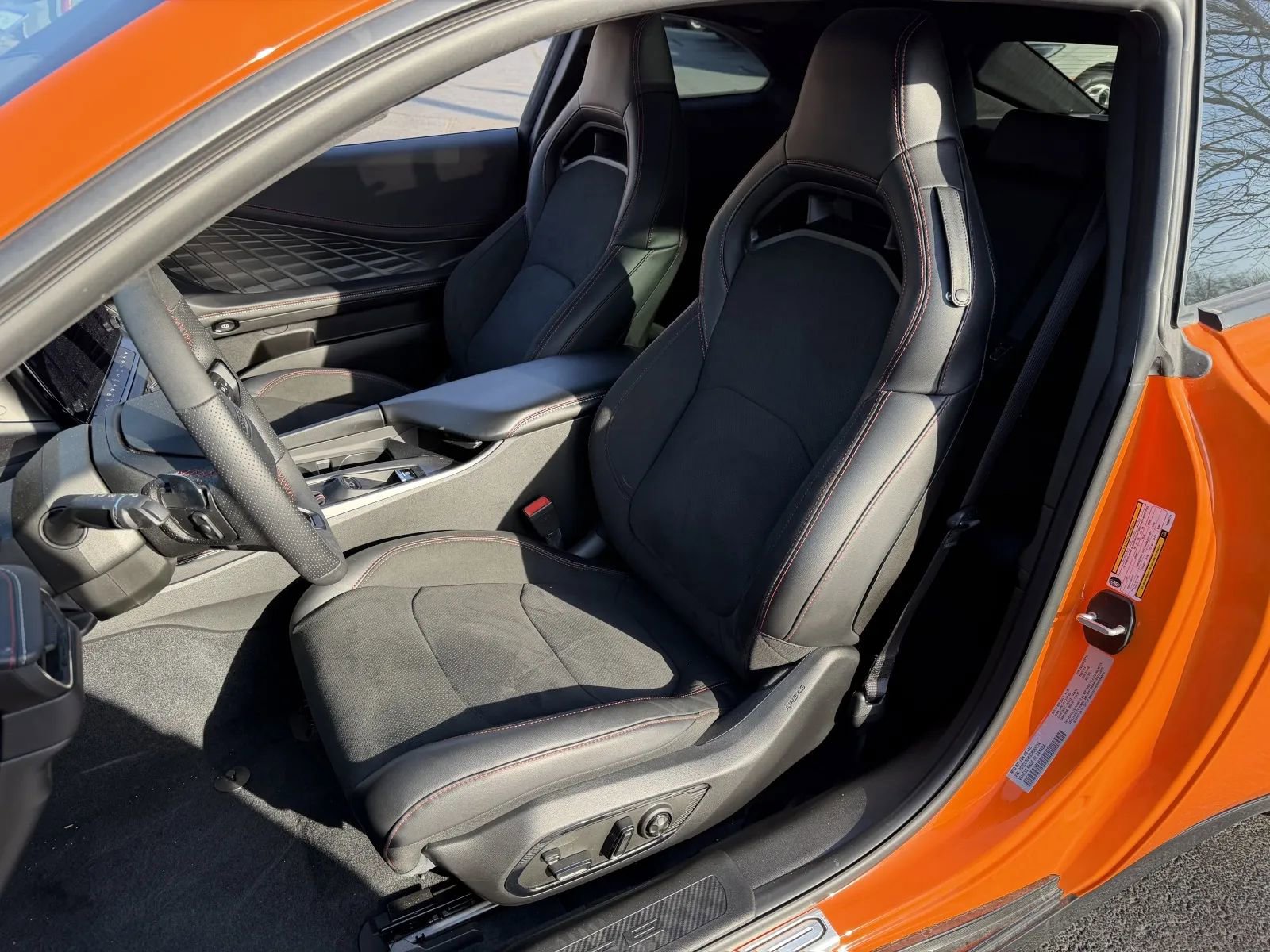 Used 2025 Dodge Charger R/T Scat Pack w/ Track Pack image 9