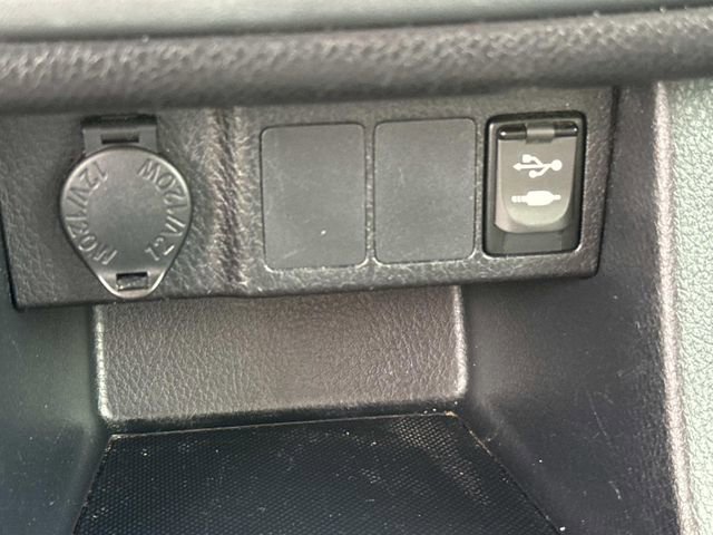 Used 2018 Toyota Corolla LE FWD image 20