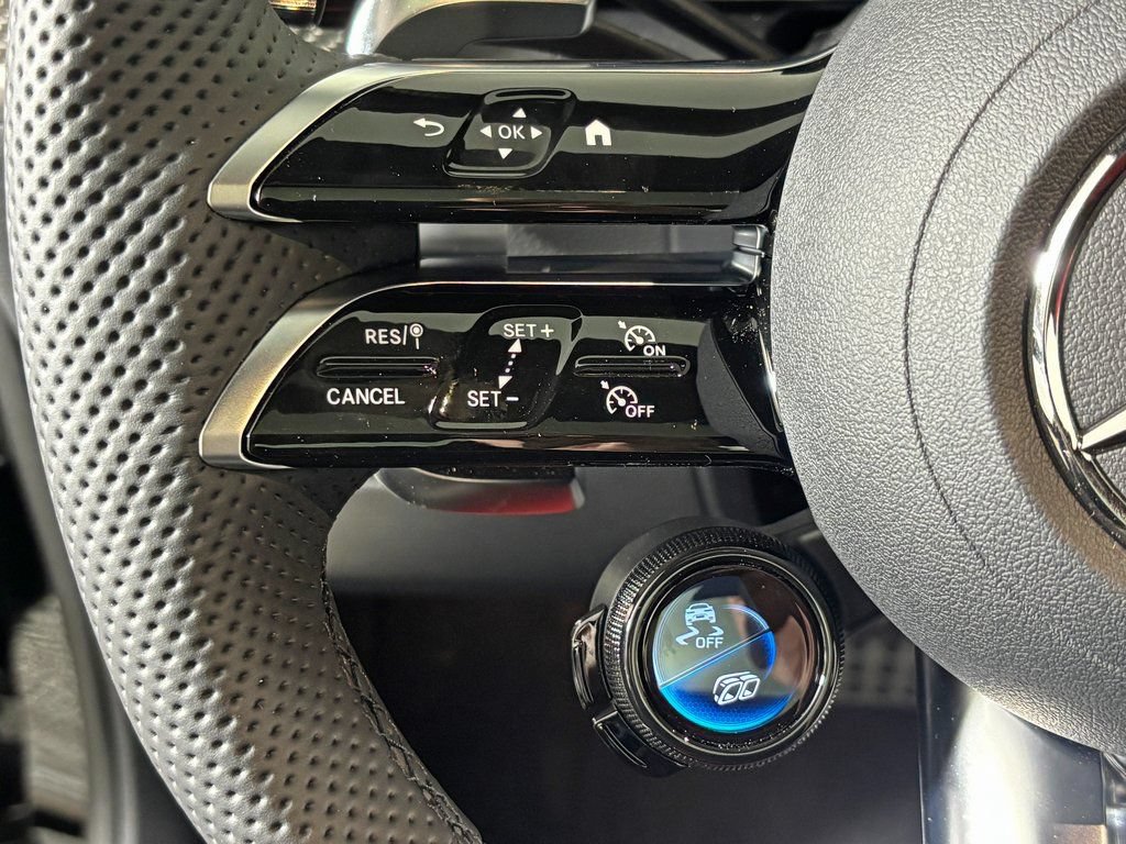 Certified 2026 Mercedes-Benz GLC 43 AMG 4MATIC image 21