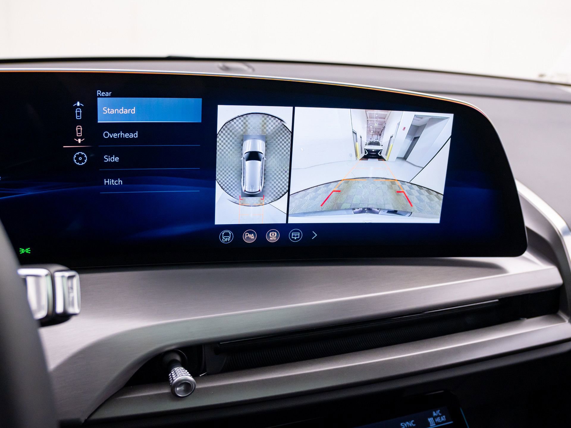 New 2026 Cadillac Vistiq Sport w/ LPO, Floor Liner Package AWD/4WD image 29