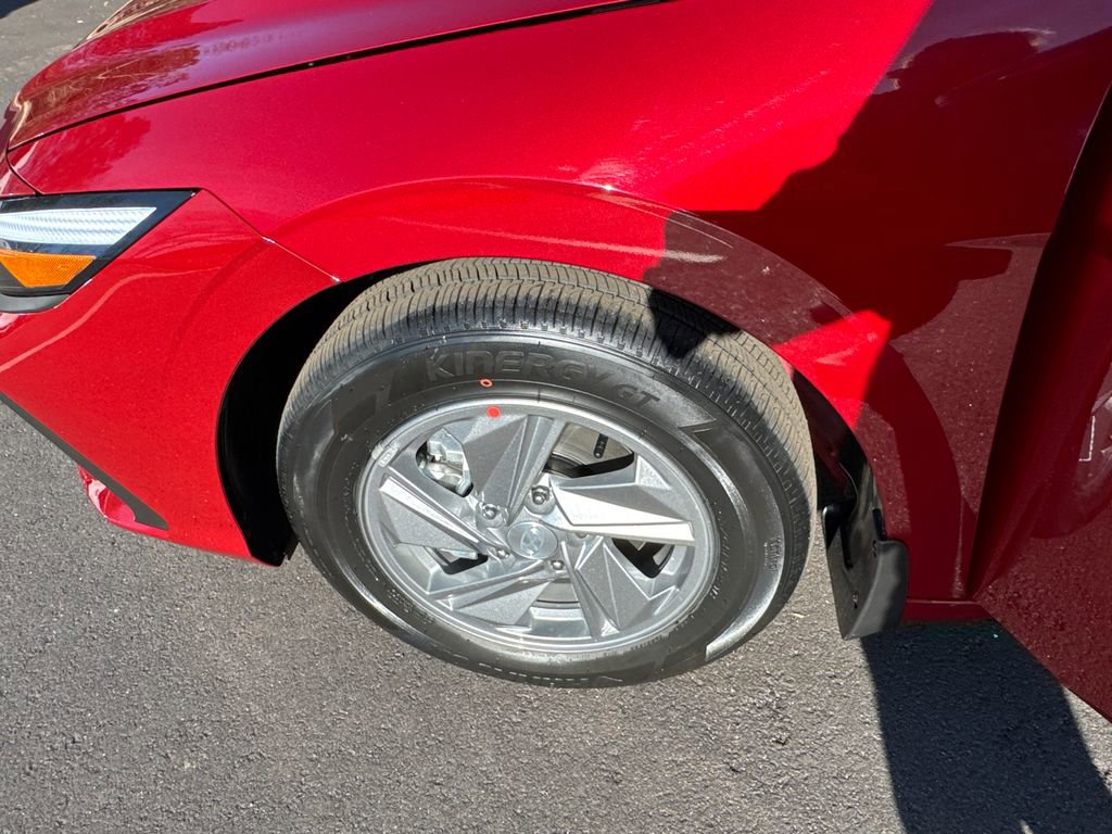 New 2026 Hyundai Elantra SE image 20