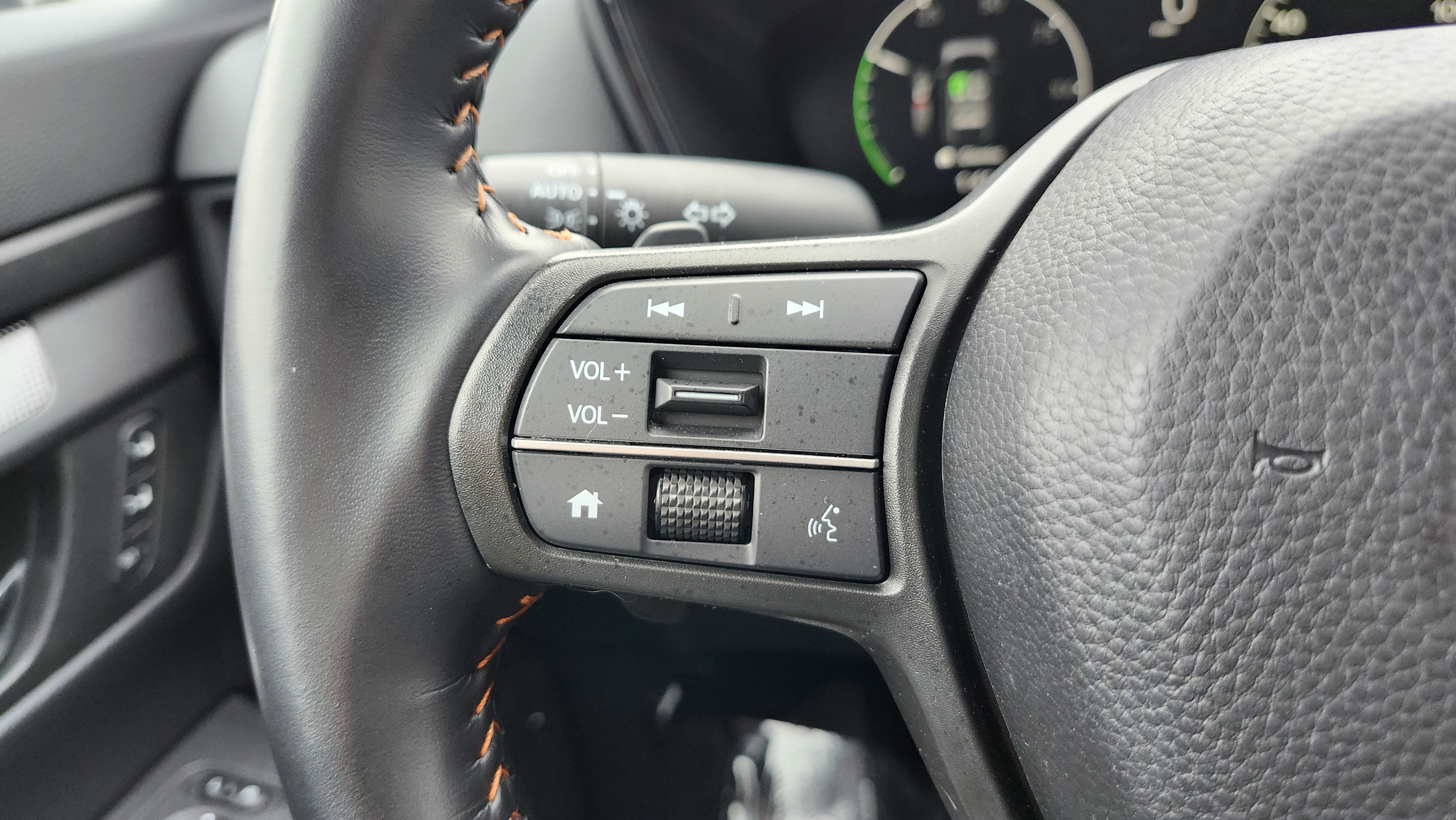 Used 2025 Honda CR-V Sport-L image 38