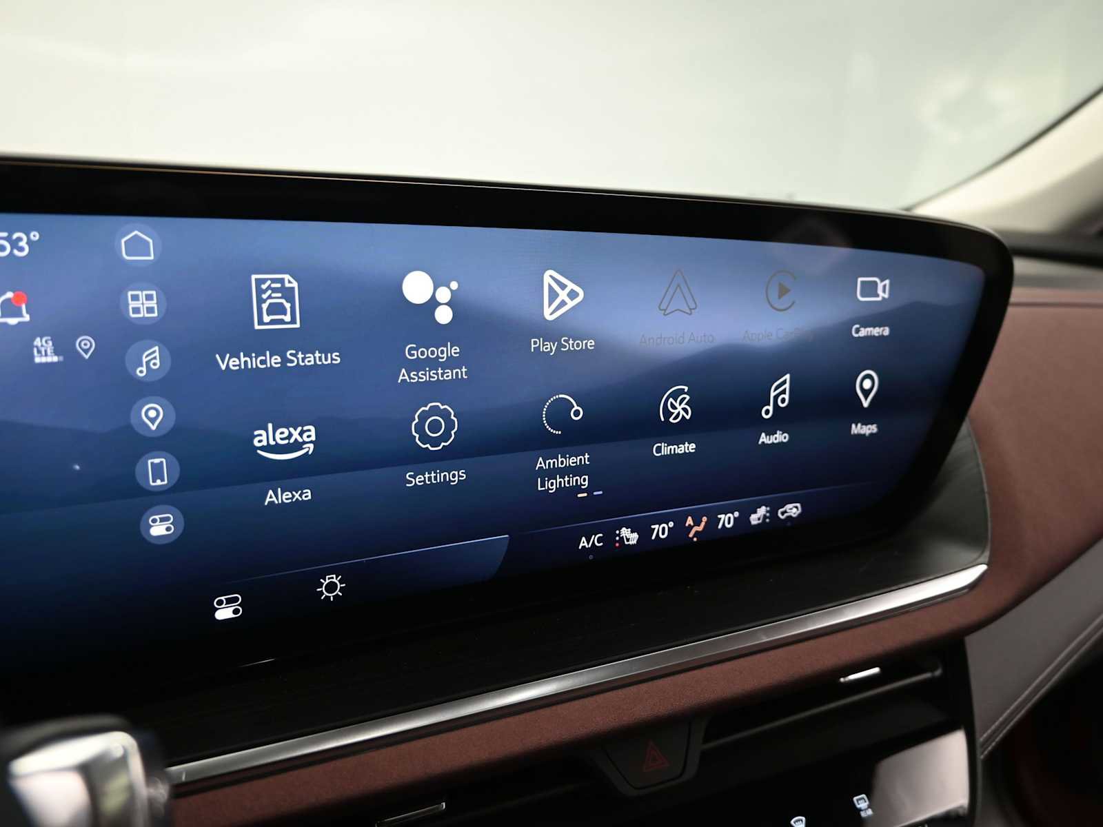 Used 2024 Buick Envision Sport Touring image 18