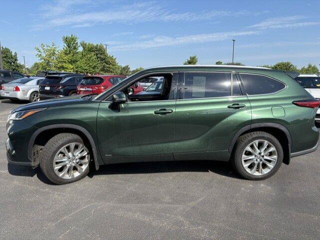 Used 2023 Toyota Highlander Limited AWD/4WD image 8