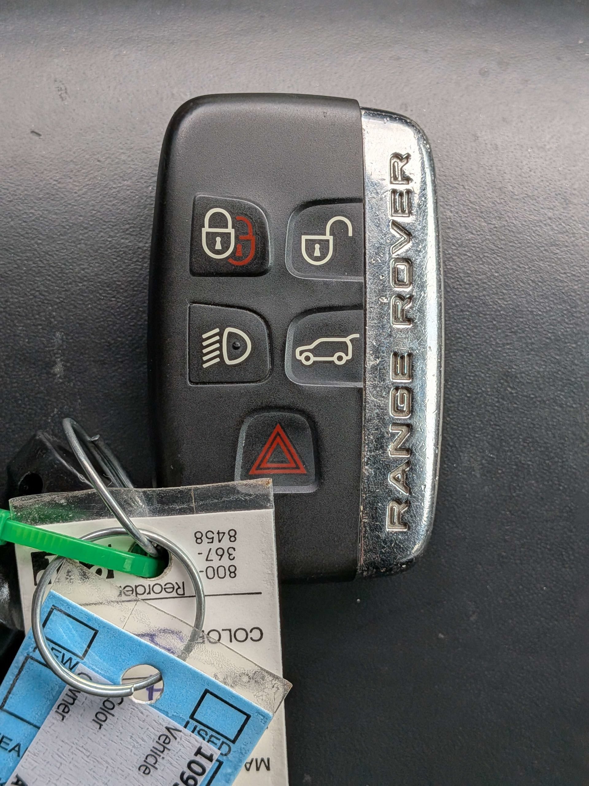 Used 2018 Land Rover Range Rover Evoque HSE Dynamic AWD/4WD image 34