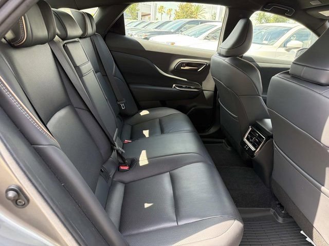 Certified 2025 Toyota Crown AWD/4WD image 20
