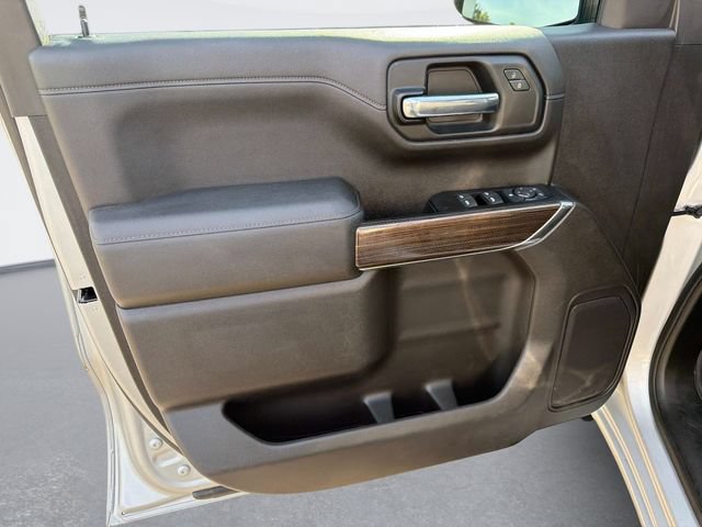 Used 2022 Chevrolet Silverado 1500 RST AWD/4WD image 17