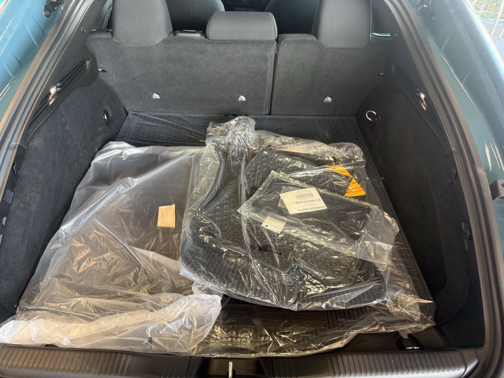 New 2026 Dodge Charger R/T w/ Blacktop Package AWD/4WD image 40