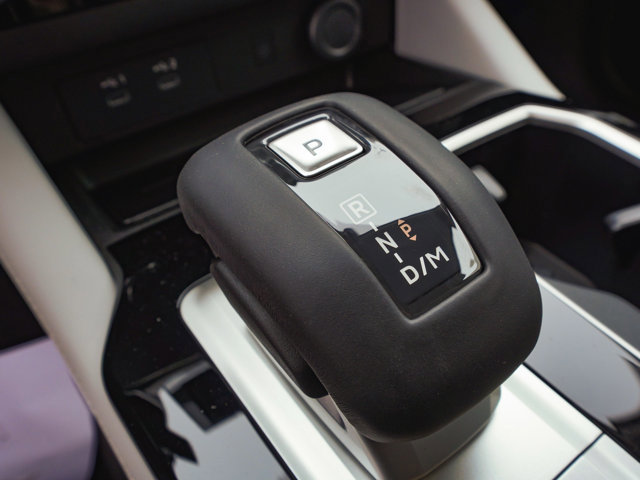New 2026 Mitsubishi Outlander SE AWD/4WD image 31