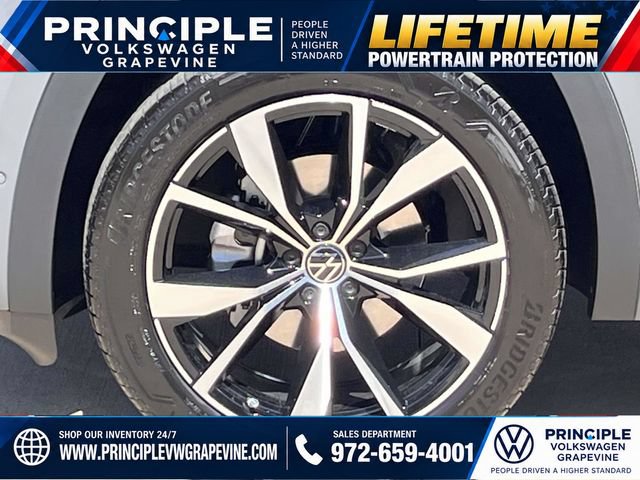 New 2026 Volkswagen Atlas Cross Sport SEL Premium R-Line AWD/4WD image 4