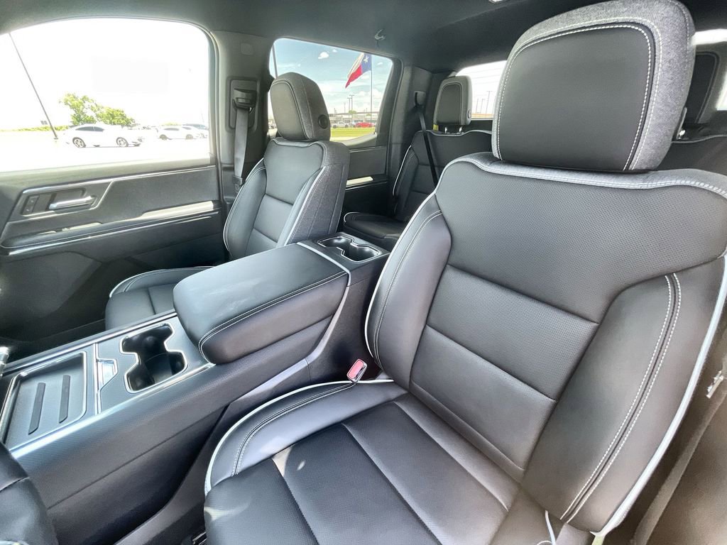 New 2026 GMC Sierra EV Elevation image 23