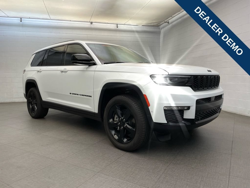 New 2025 Jeep Grand Cherokee L Limited w/ Luxury Tech Group II AWD/4WD video 1