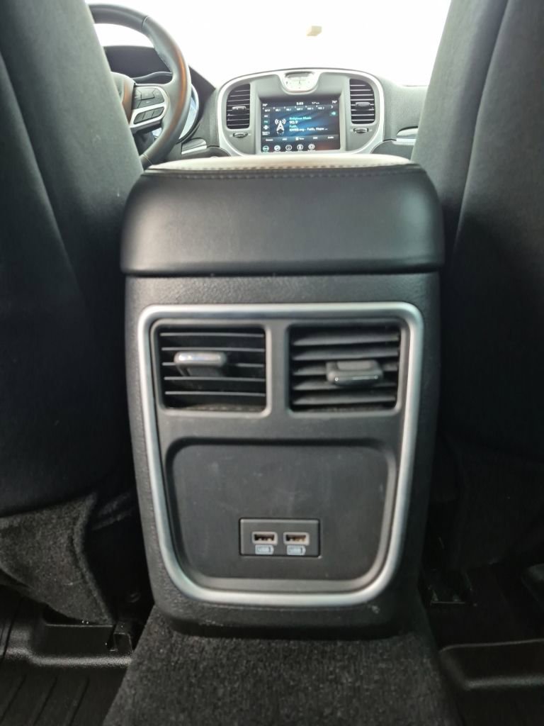 Used 2020 Chrysler 300 Touring w/ Sport Appearance Package image 47