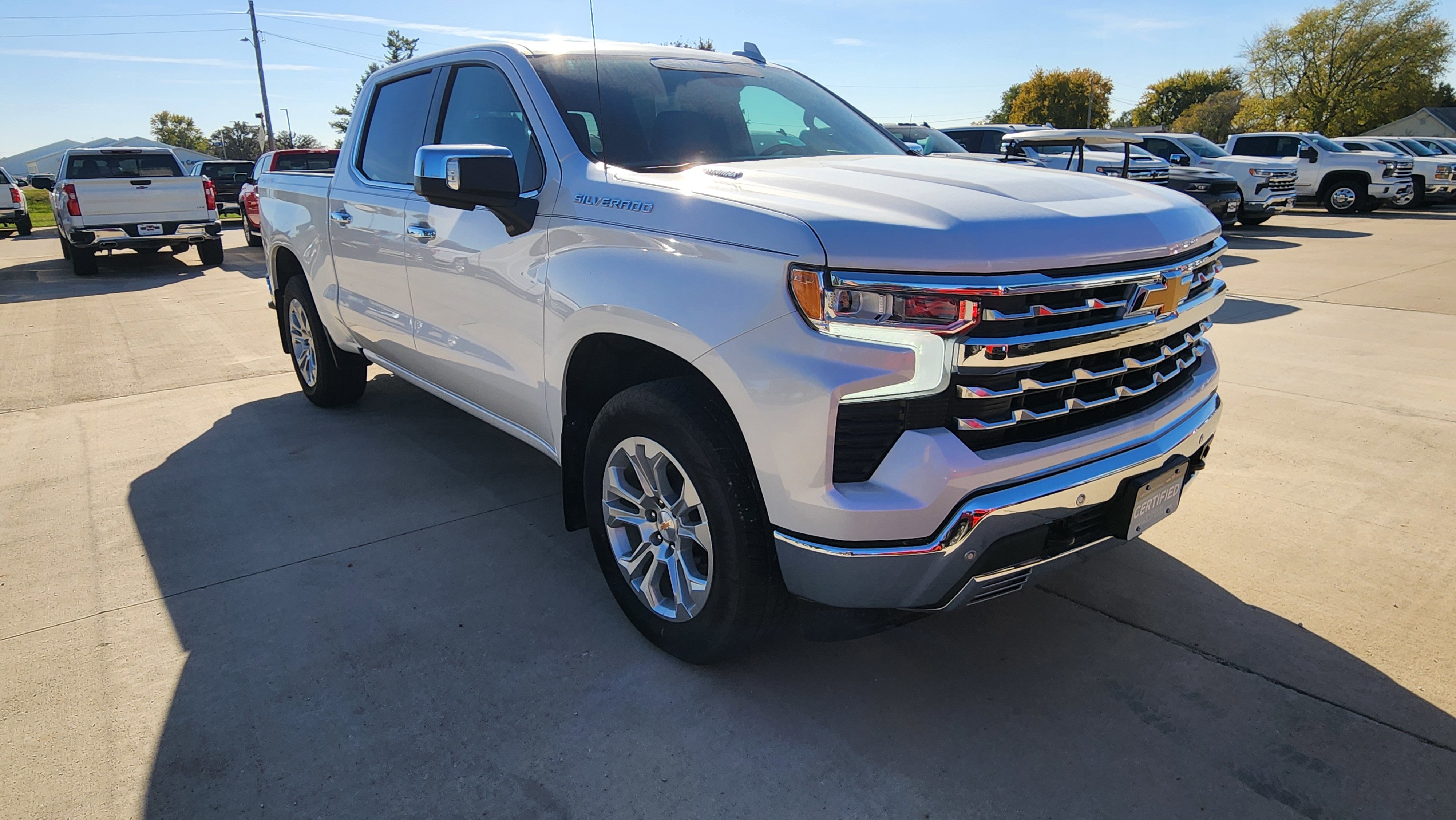 Certified 2025 Chevrolet Silverado 1500 LTZ w/ LTZ Convenience Package II image 3
