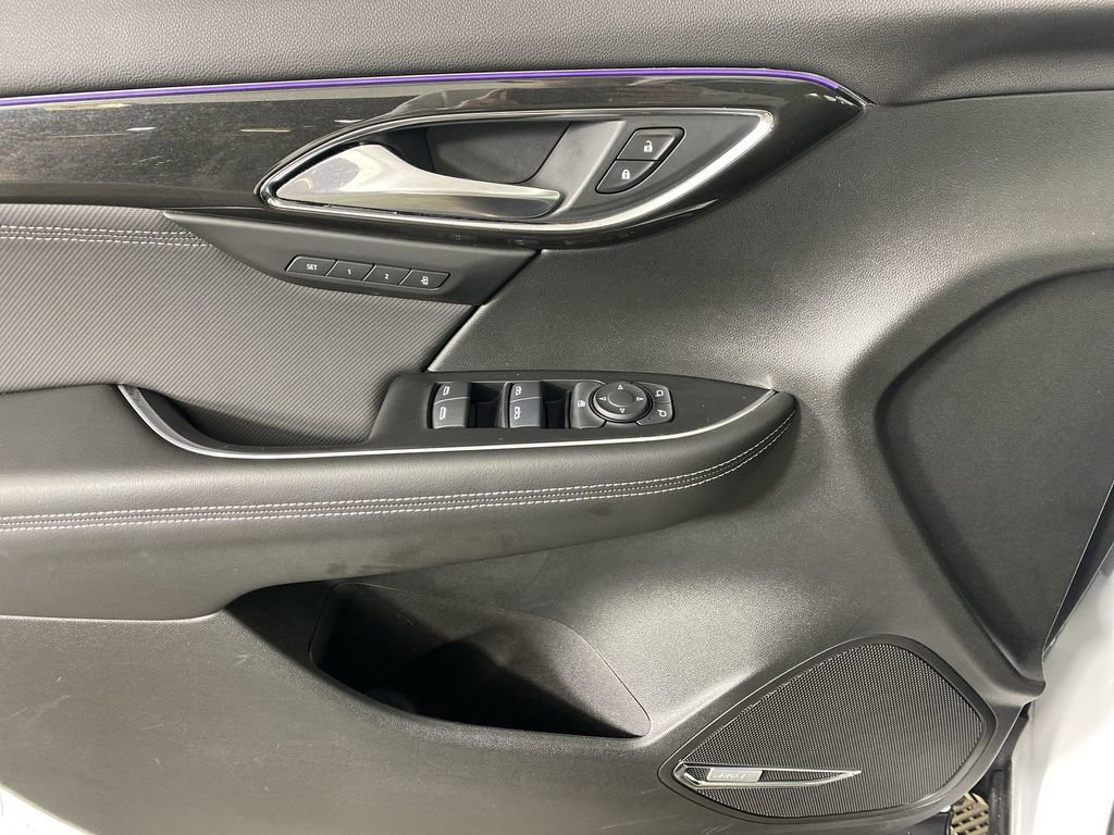 Certified 2025 Buick Envision Preferred image 23
