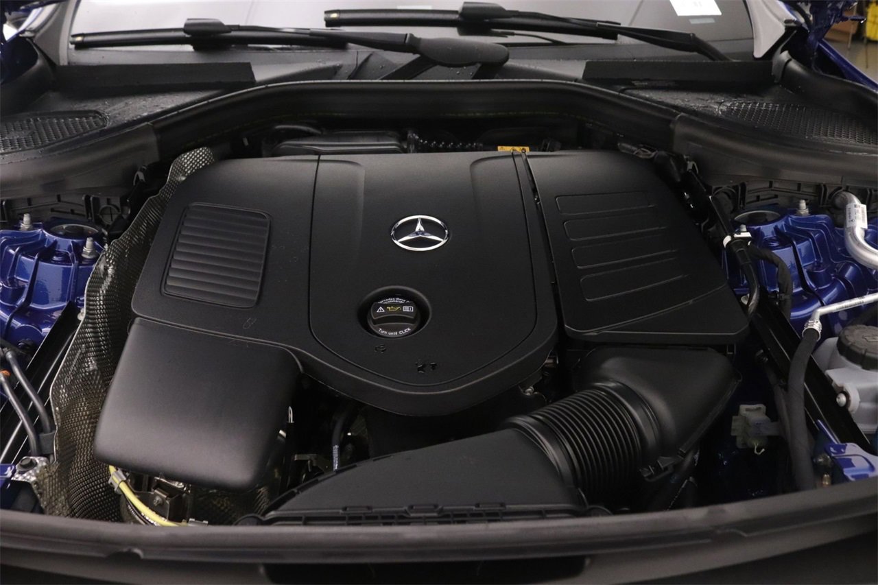 New 2026 Mercedes-Benz GLC 300 image 11