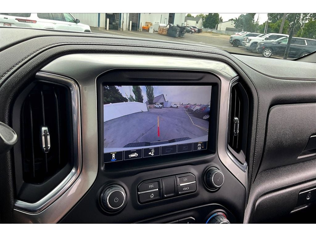 Used 2022 Chevrolet Silverado 2500 LTZ w/ Gooseneck/5TH Wheel Package AWD/4WD image 22