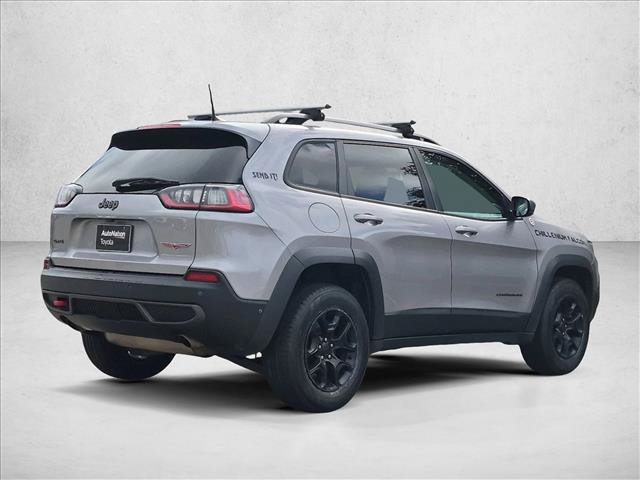 Used 2021 Jeep Cherokee Trailhawk w/ Technology Group AWD/4WD image 10