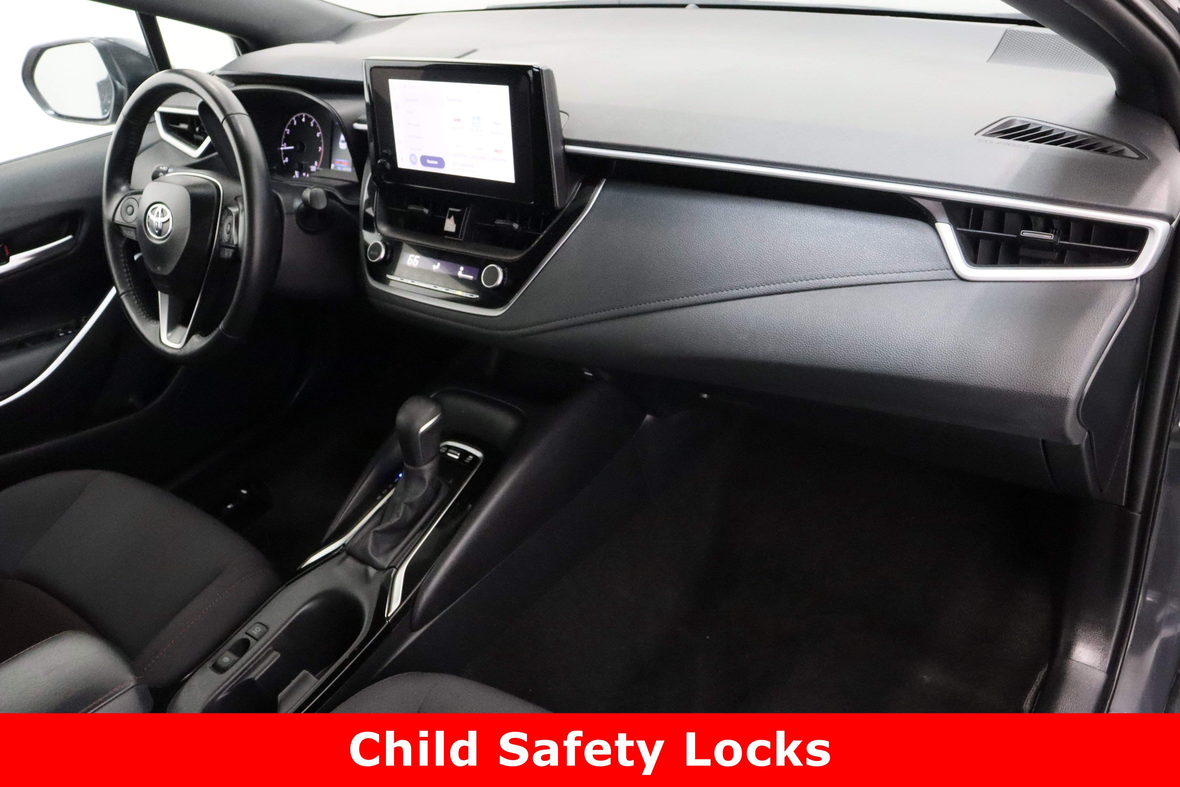 Used 2025 Toyota Corolla SE FWD image 33