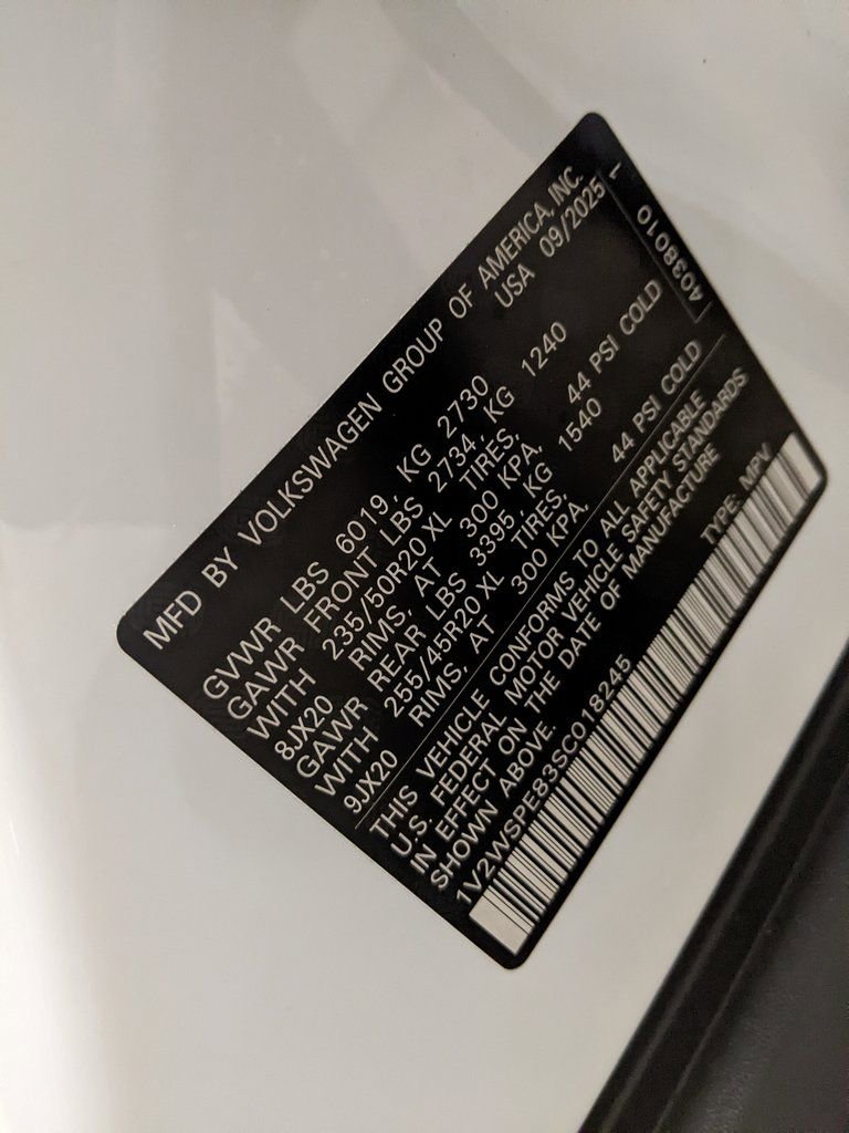 New 2025 Volkswagen ID.4 Pro S image 30