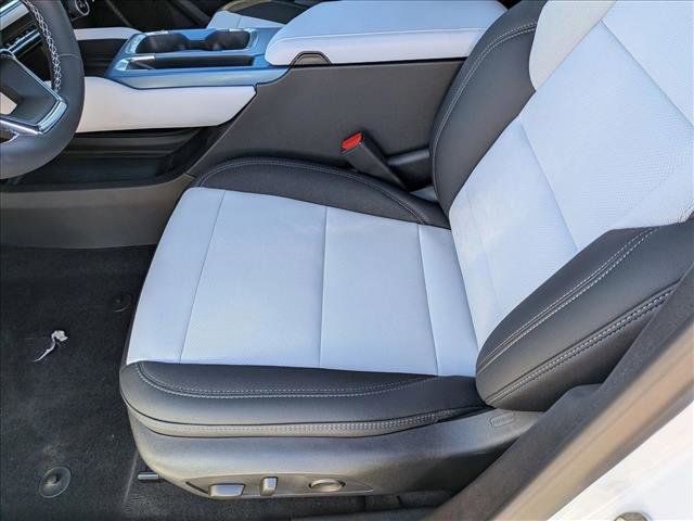 New 2026 Chevrolet Equinox EV LT video 4