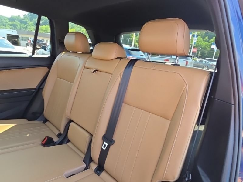 Used 2022 Volkswagen Tiguan SE w/ Panoramic Sunroof Package AWD/4WD image 20