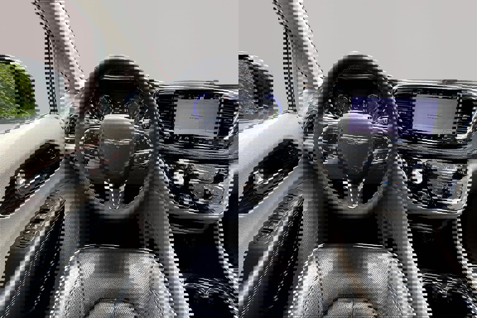 Used 2023 Chrysler Pacifica Limited image 8