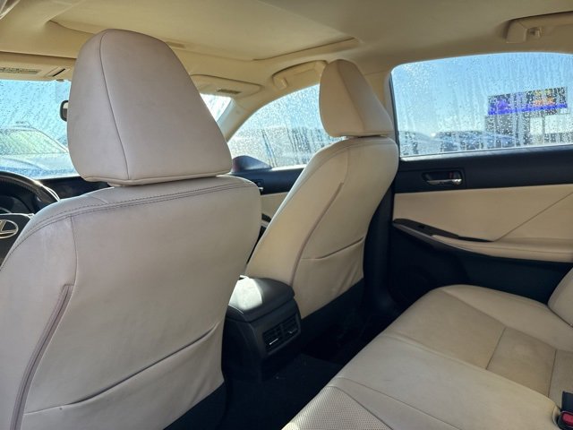 Used 2015 Lexus IS 250 image 10