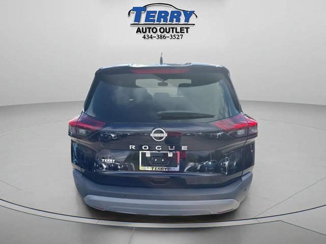 Used 2022 Nissan Rogue S image 3