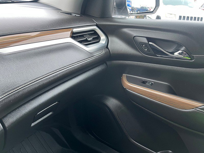 Used 2020 GMC Acadia SLE w/ Driver Convenience Package image 29