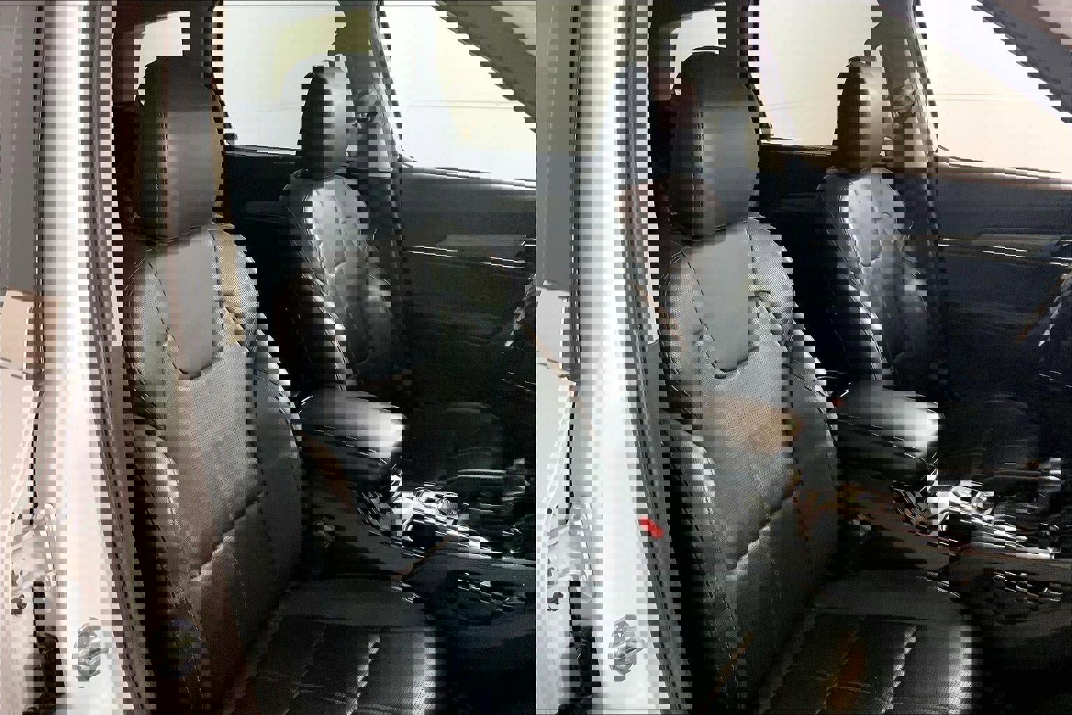 Used 2021 Kia Telluride SX w/ Towing Package image 7