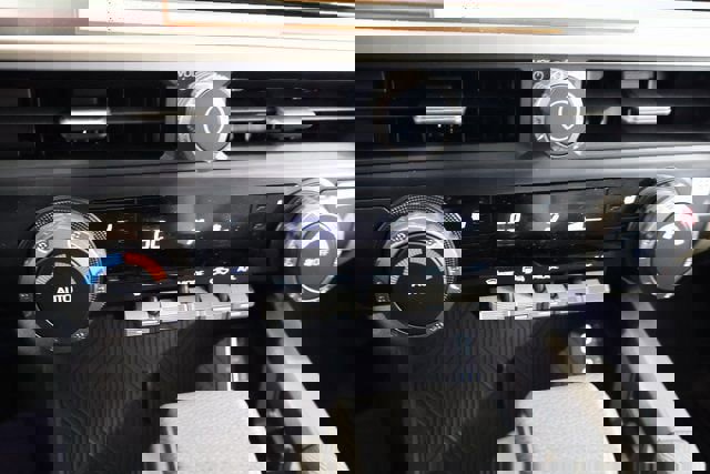 New 2025 Toyota Tacoma TRD Off-Road image 18