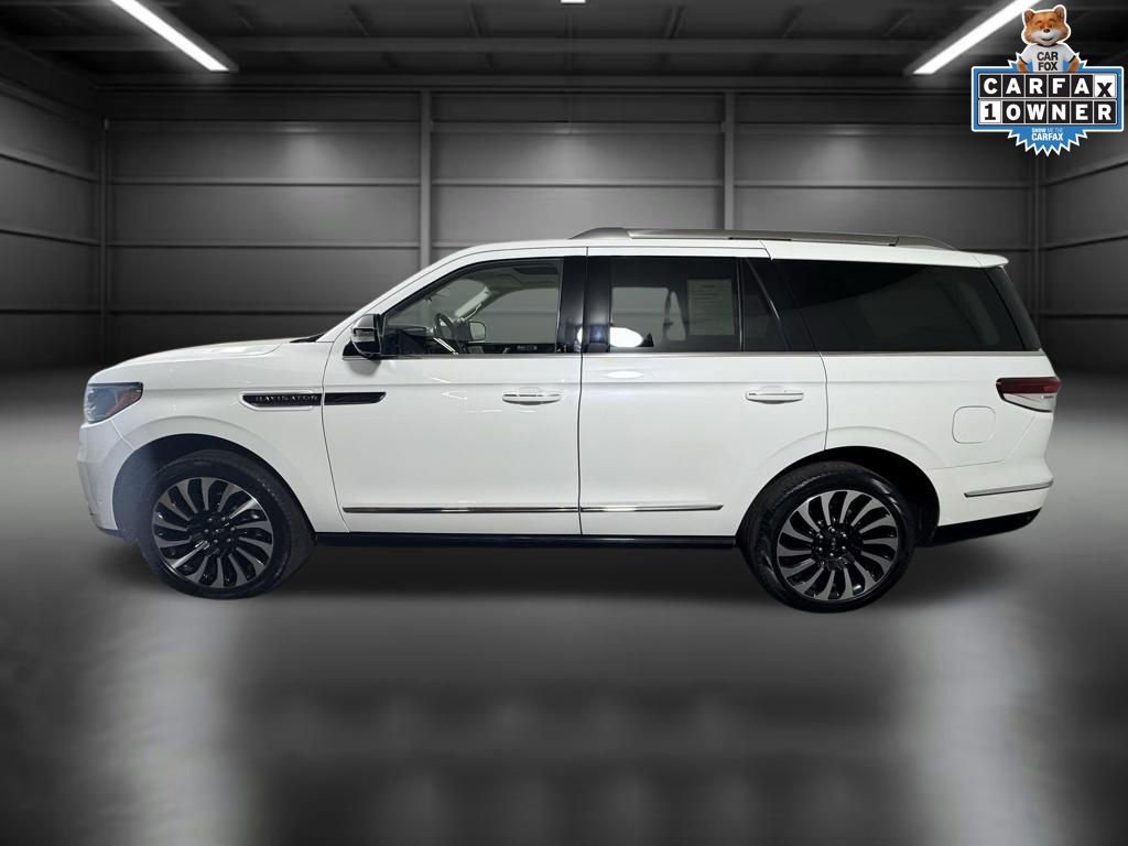 Used 2023 Lincoln Navigator Black Label AWD/4WD image 4