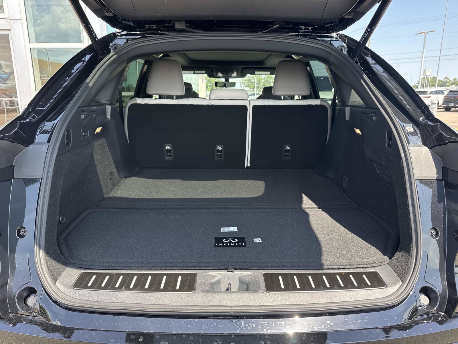 New 2027 INFINITI QX65 Autograph w/ Cargo Package AWD/4WD image 6