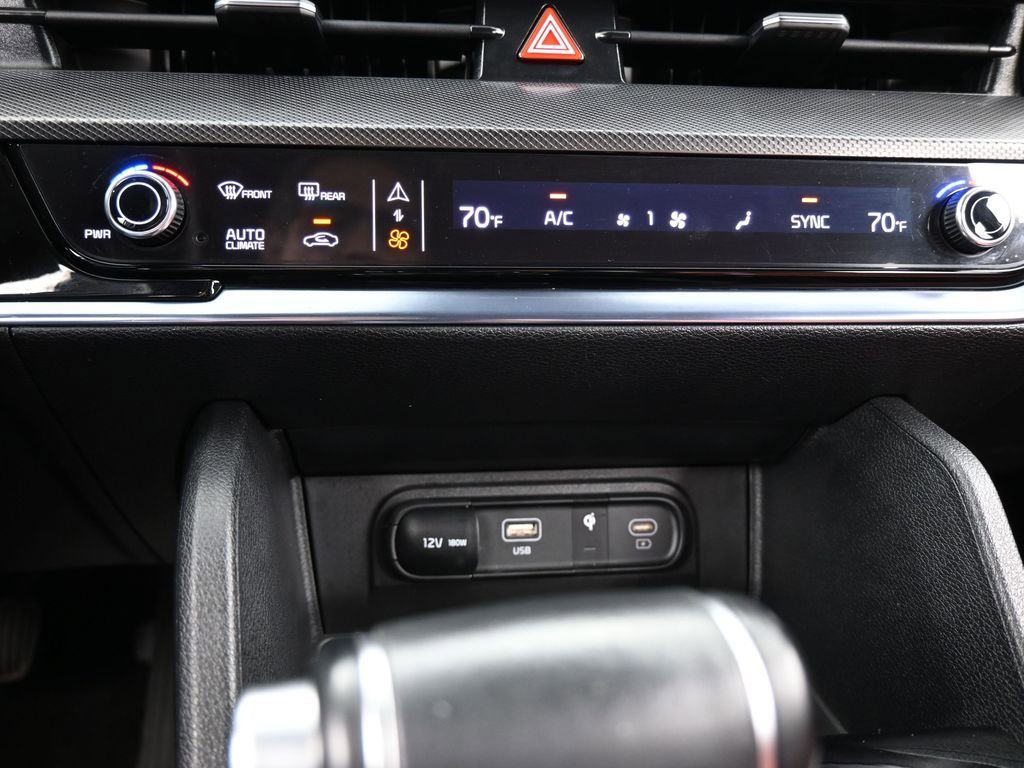 Used 2024 Kia Sportage SX image 28