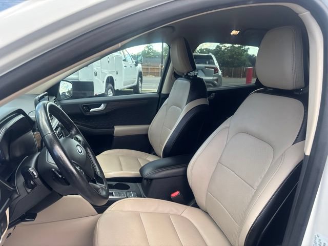 Used 2020 Ford Escape Titanium AWD/4WD image 12